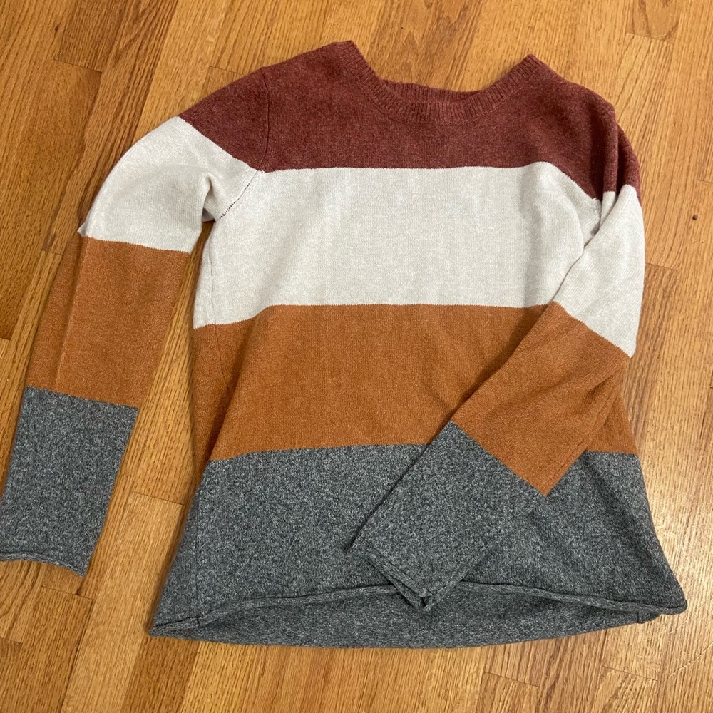 Pinque Sweater, never worn